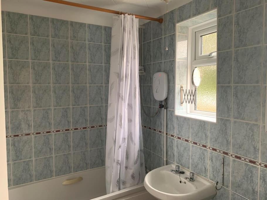 St Ives, King Bed Cosy Home, Parking, Fast Wi Fi St Ives  Kültér fotó