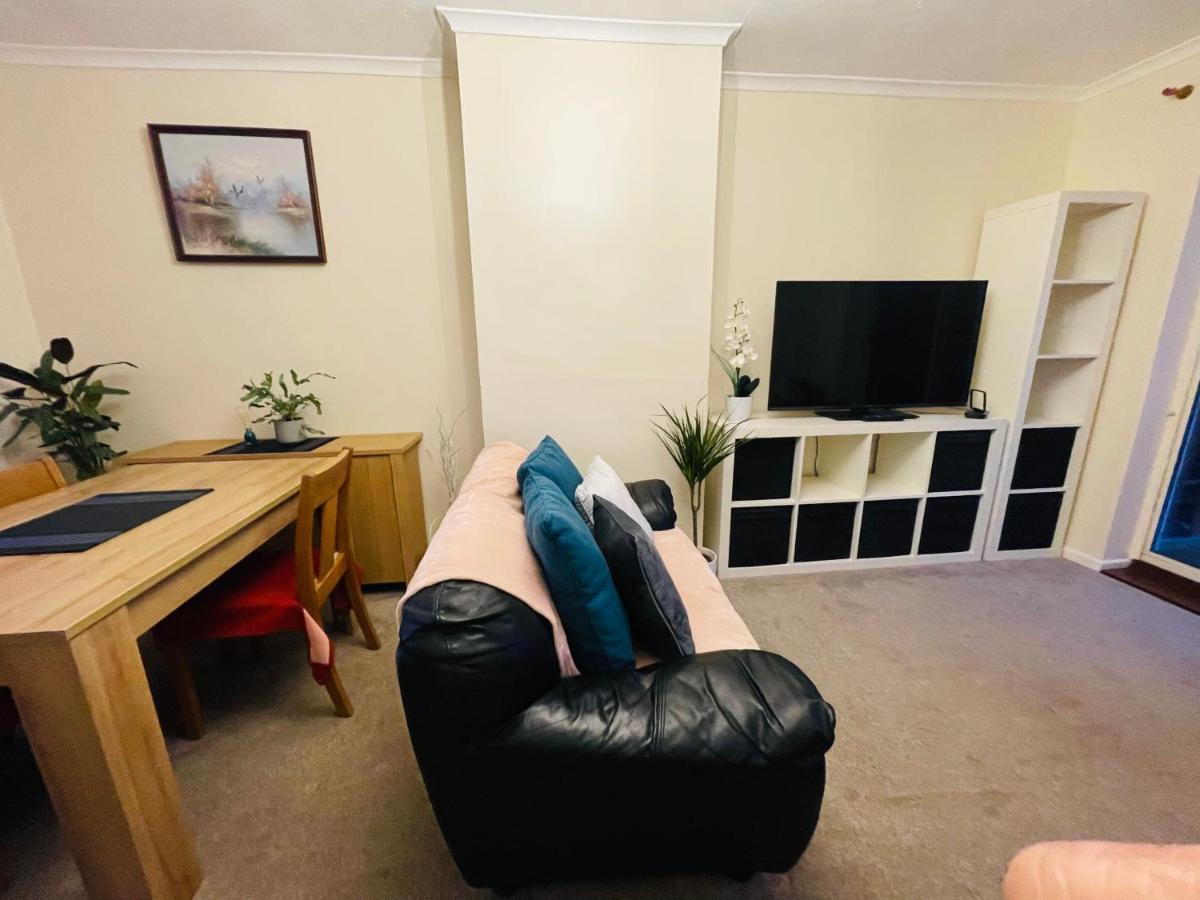St Ives, King Bed Cosy Home, Parking, Fast Wi Fi St Ives  Kültér fotó